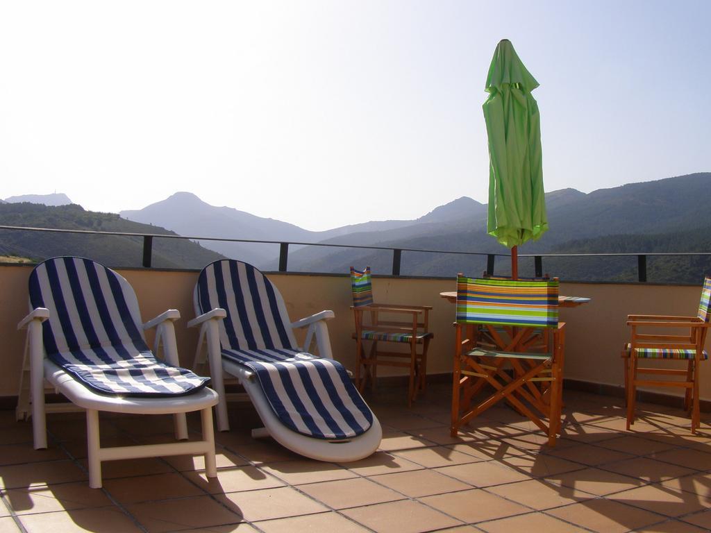 Apartamentos Sierra De Francia Monsagro Szoba fotó